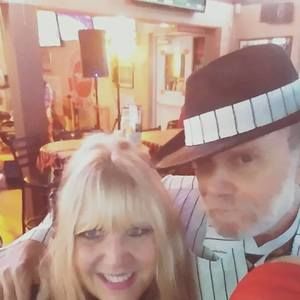 Meet your Posher, Gina